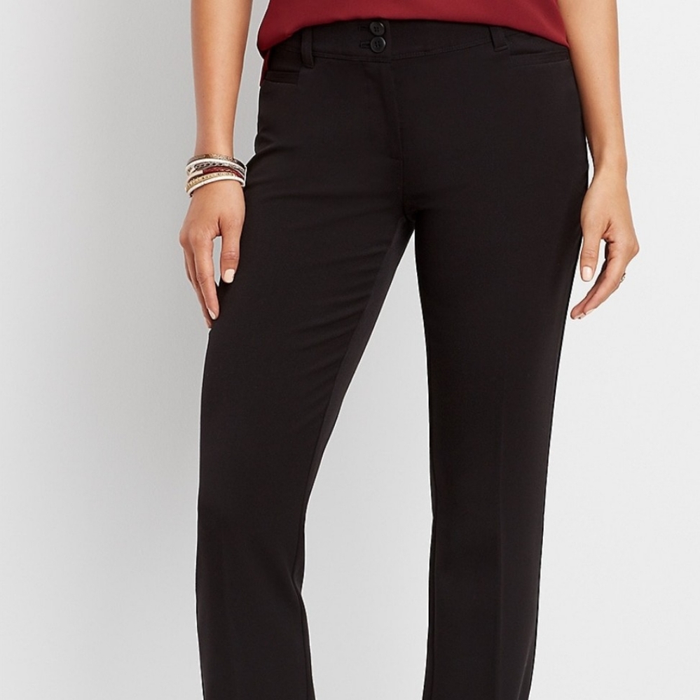 🆕 Boot cut mid-rise  dress pants